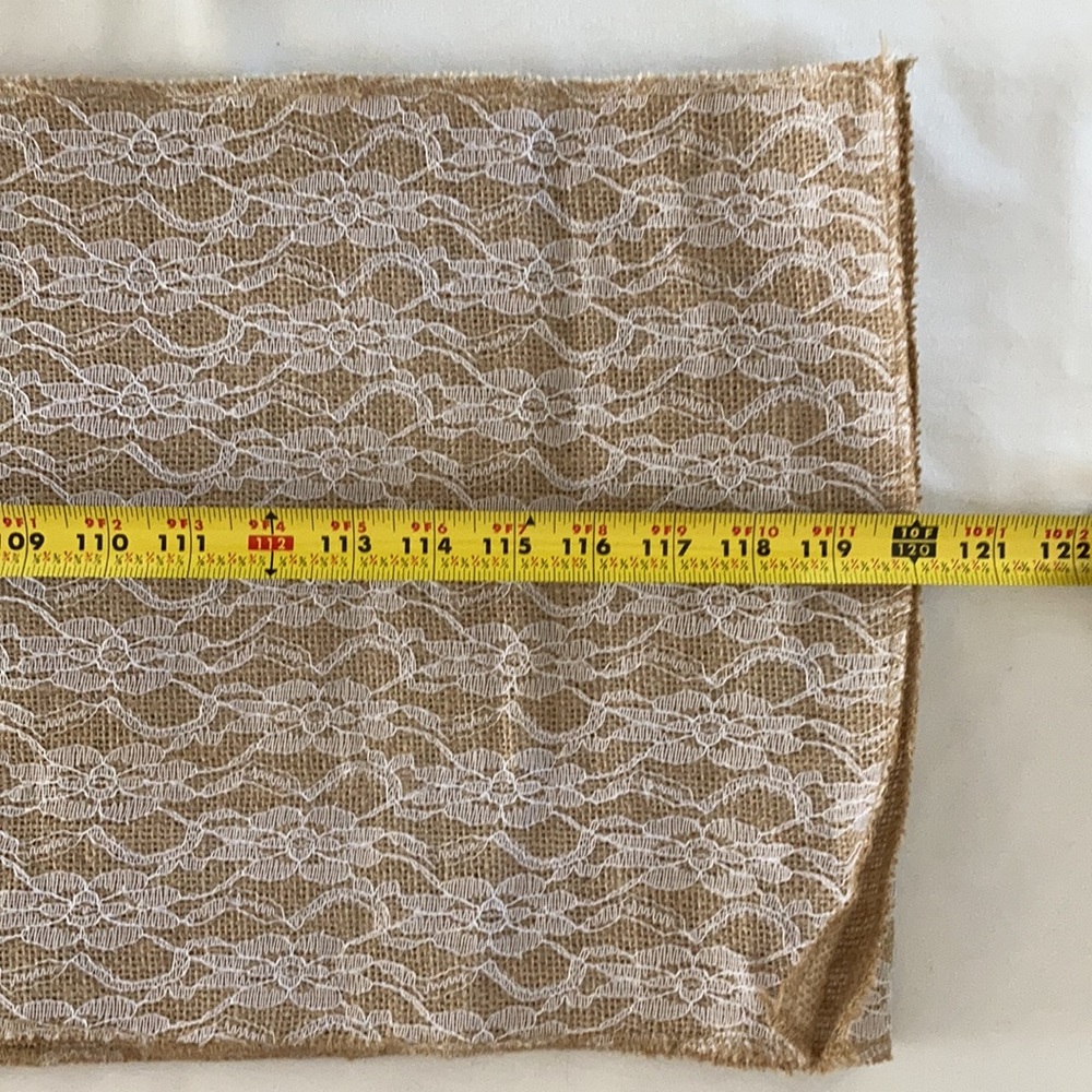 Table Runner - Picture 6 of 8